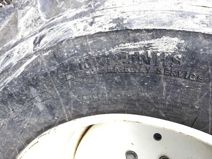 1999-new-holland-tc33d-image-20