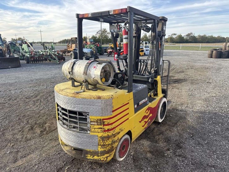 caterpillar-60-image-3