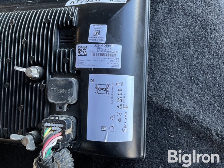 john-deere-g5plus-universal-monitor-image-10