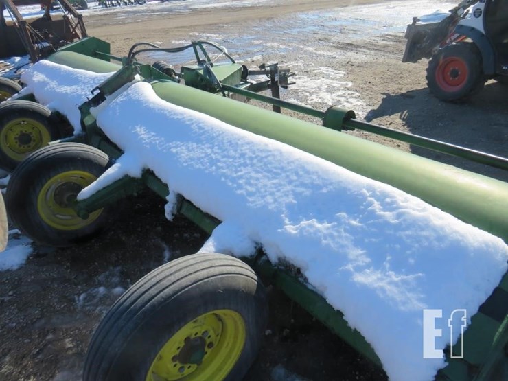 john-deere-120-image-3