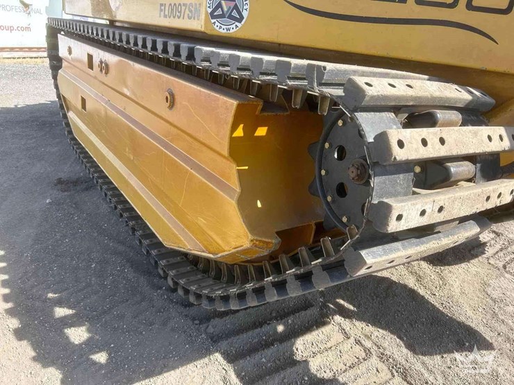 2019-berky-weedo-amphi-king-6450-amphibious-workboat-image-10