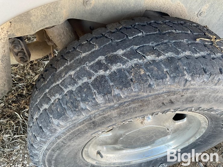 2003-gmc-yukon-xl-image-15