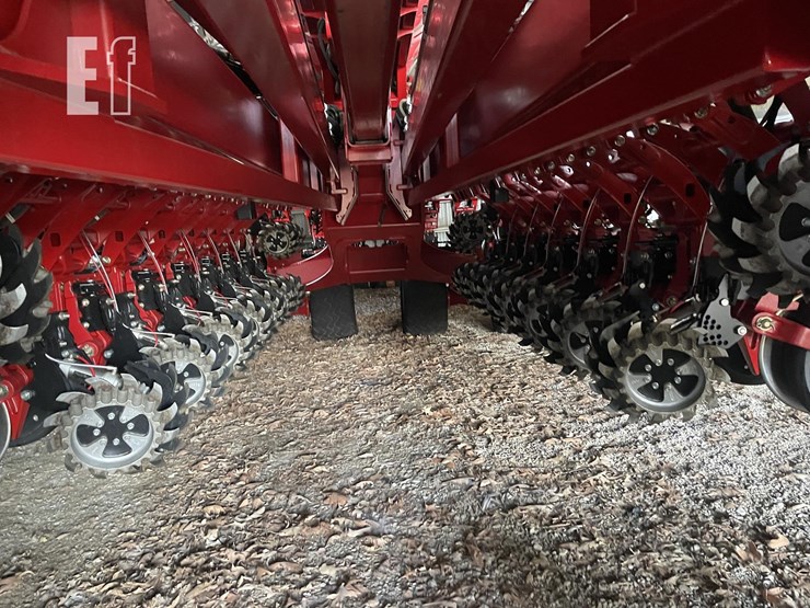 2024-case-ih-2160-image-30