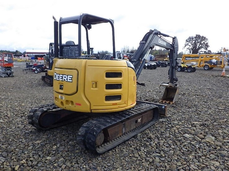 2019-deere-50g-image-4