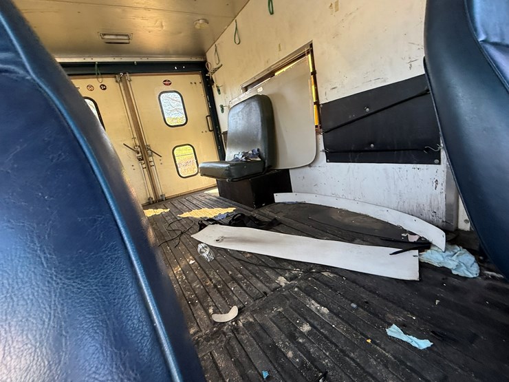 1991-chevrolet-c30-image-49