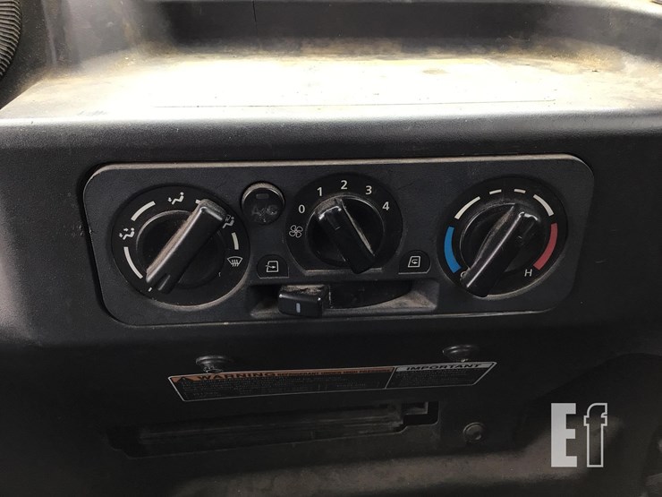 2016-kubota-rtv-x1100c-image-19