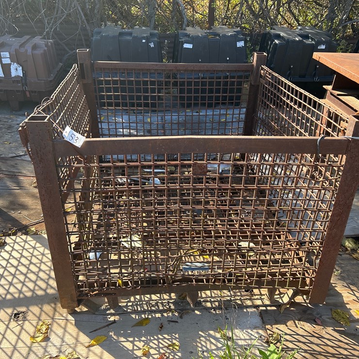 #153 • 53” x 49”’Steel Cage Collapsable Sides
