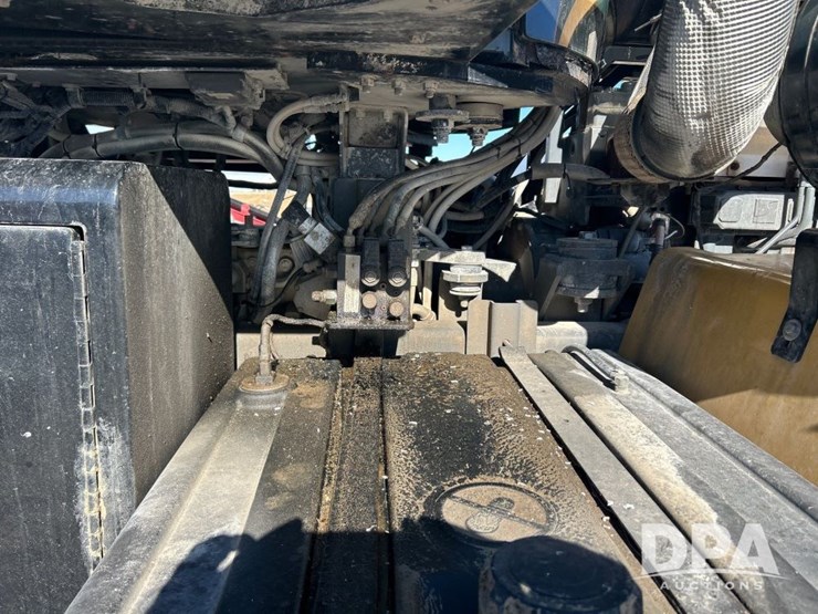 2012-terra-gator-8400b-dry-floater-(ls0482)-image-20