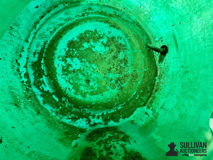 snyder-vertical-round-poly-tank-image-17