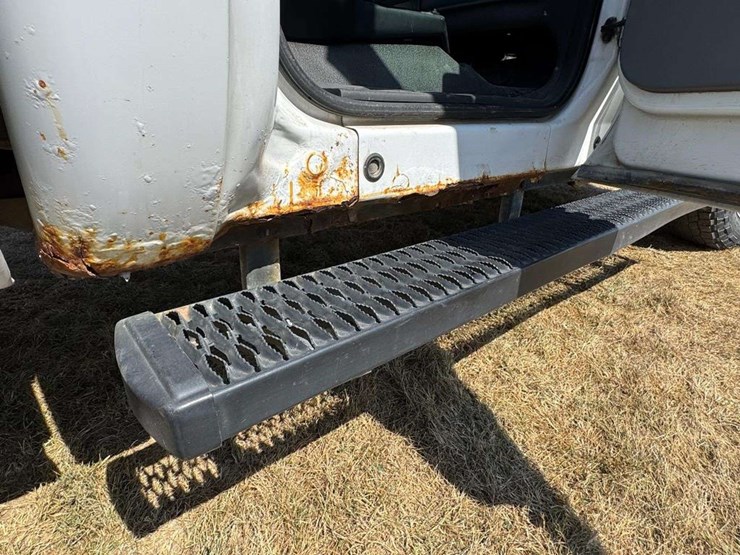 2013-ford-f350-xl-image-28