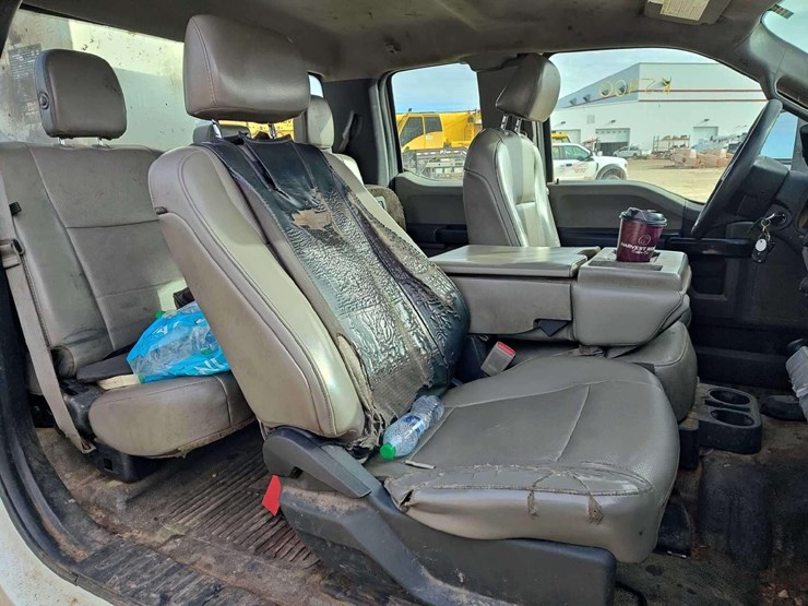 2017-ford-f550-image-24