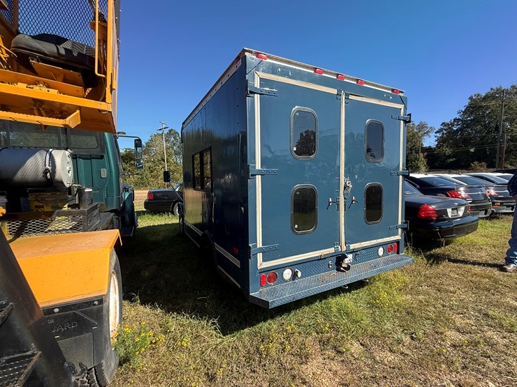 1991-chevrolet-c30-image-4