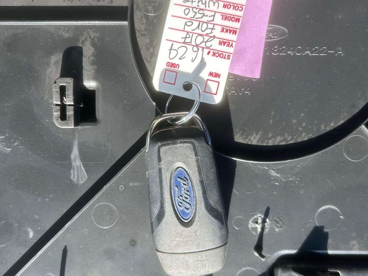 2017-ford-f550-image-39