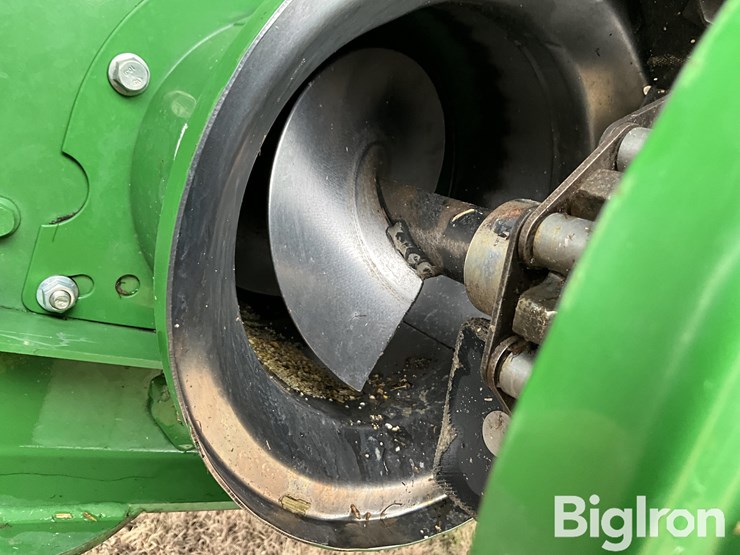 2020-john-deere-s770-image-12