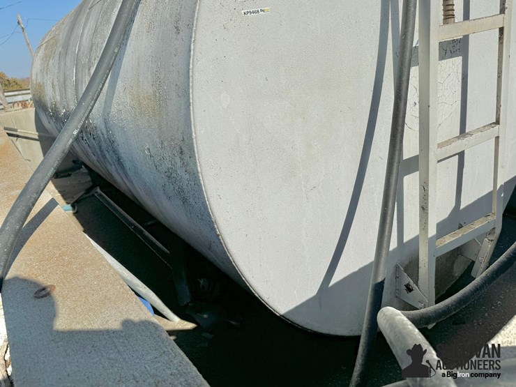 horizontal-steel-fuel-tank-w/pump-image-13