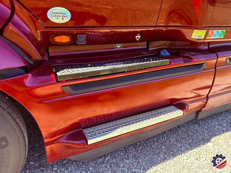 2017-international-prostar-image-20