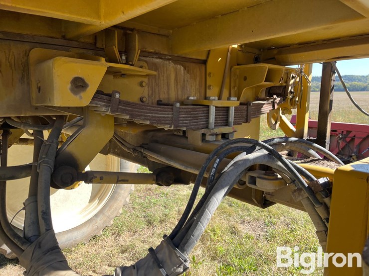ag-chem-rogator-664-image-11