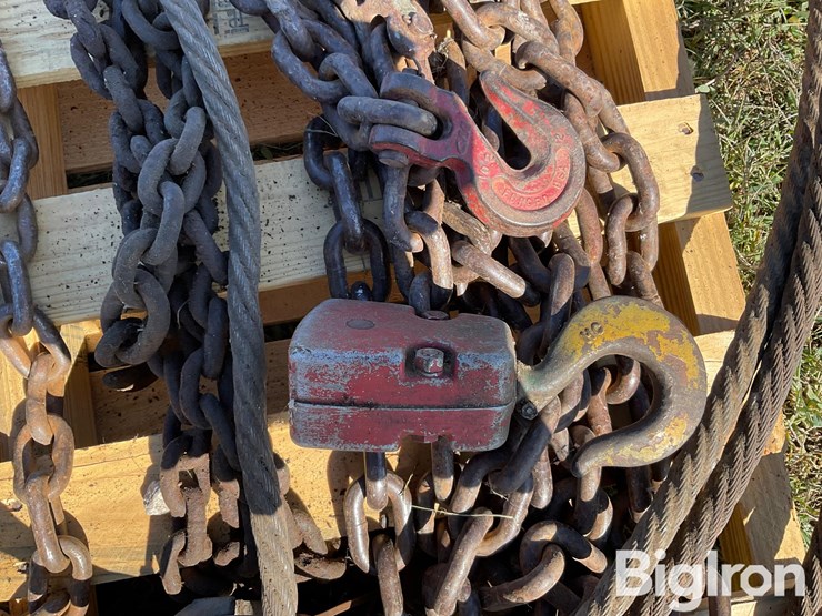 pallet-of-log-chains-&-cable-image-10