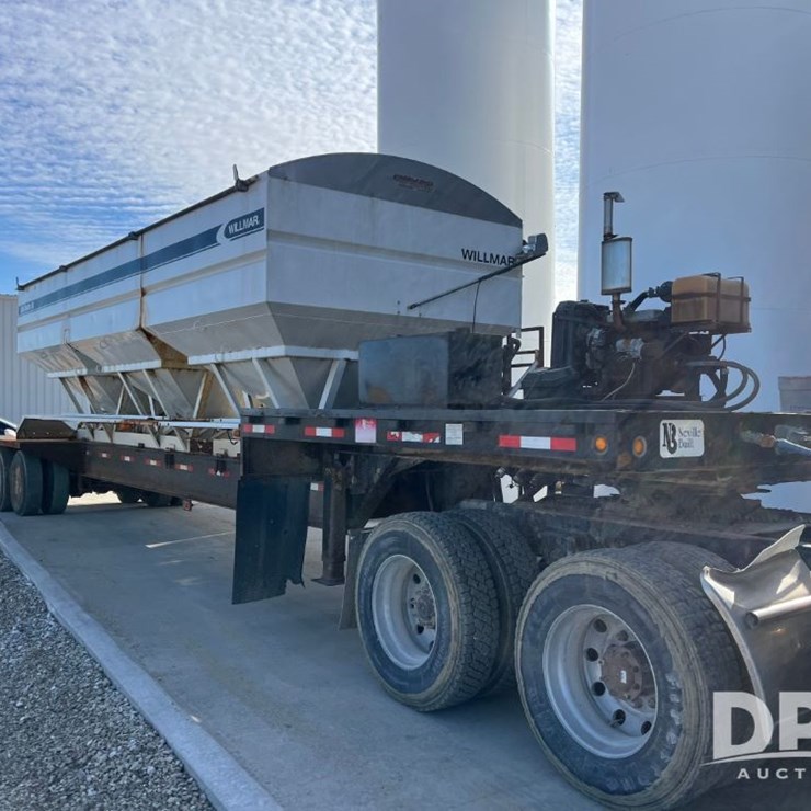 2013 NEVILLE TENDER TRAILER