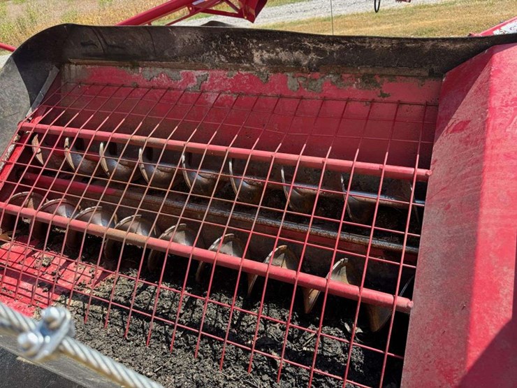 westfield-mkx-100-73-swing-out-auger-image-6