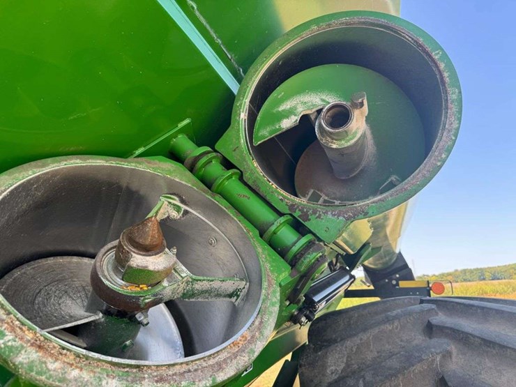 2014-brent-1082-image-9