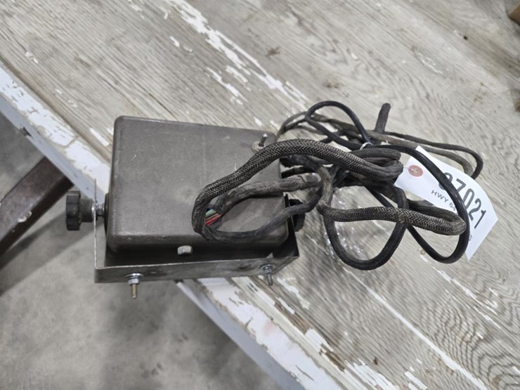 john-deere-535-image-2