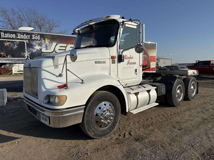 2000-international-9200-image-1