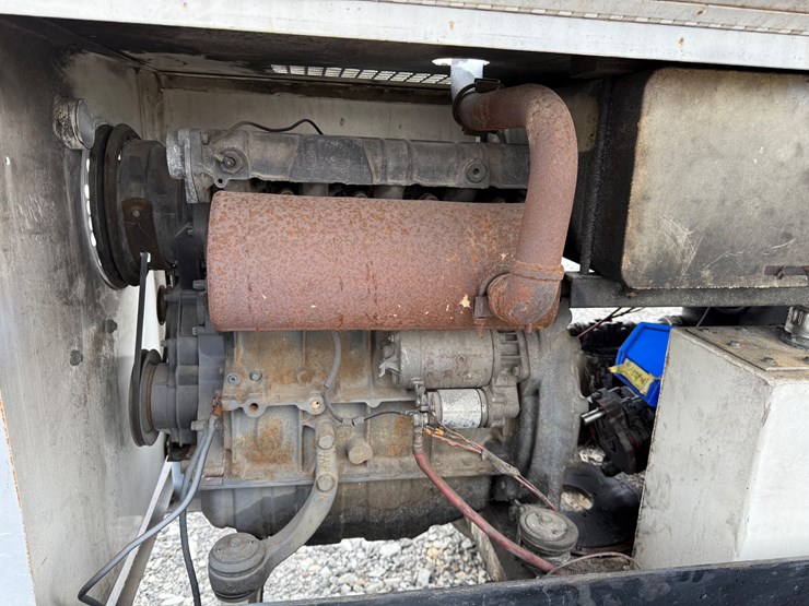 #8-•-cushion-cut-2525-3-cyl-power-unit-w/-trailer-inv#29196-image-29