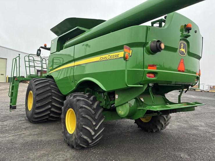 2013-john-deere-s670-image-7