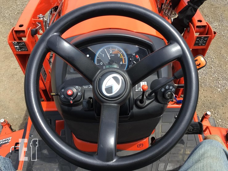 2022-kubota-bx2680-image-17