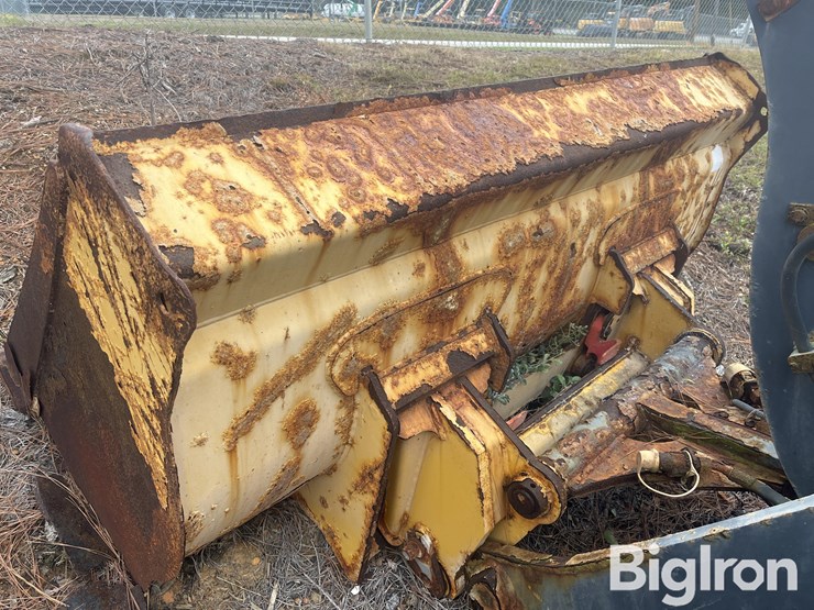 2018-deere-304l-image-9