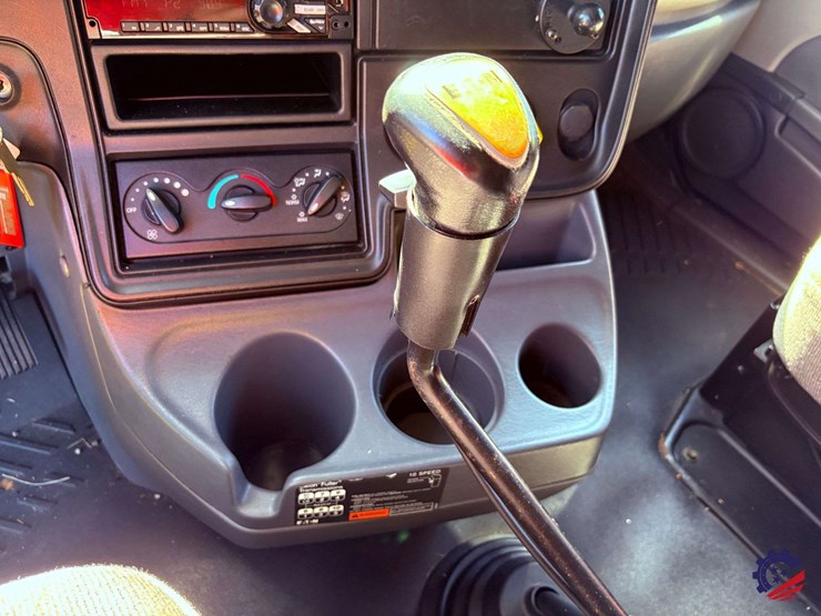 2017-international-prostar-image-79