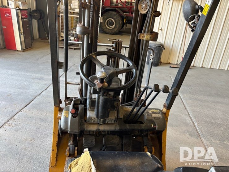 cat-forklift-(dr12686-unit-86425)-image-19