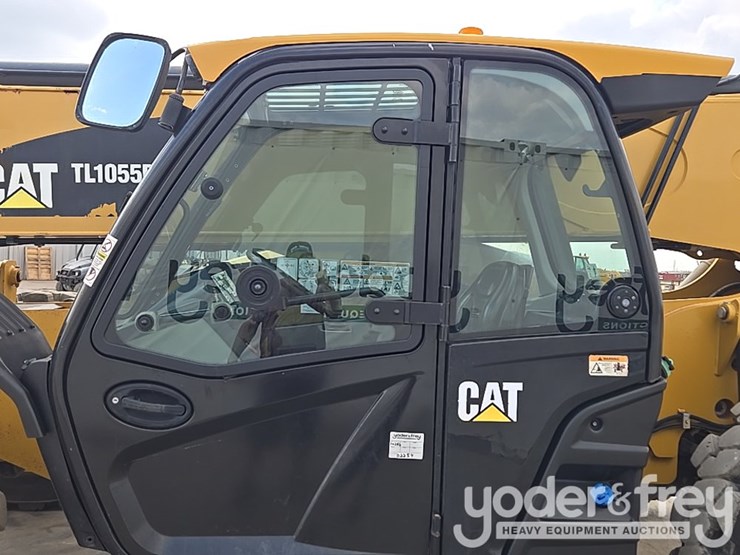 2019-caterpillar-tl1255d-image-110