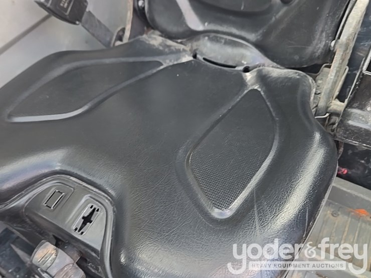 2019-caterpillar-tl1255d-image-117