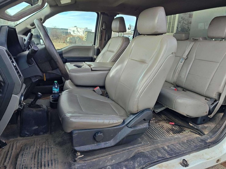 2017-ford-f550-image-55