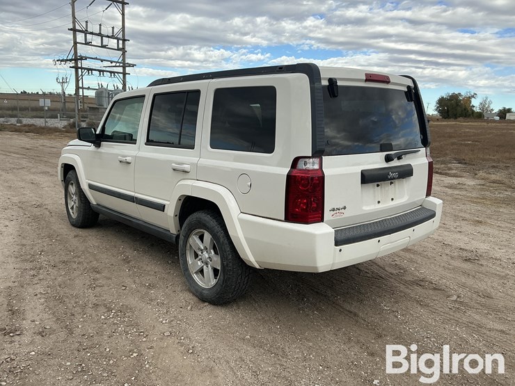 2008-jeep-commander-image-7