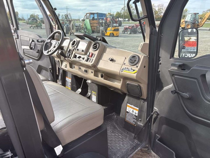 john-deere-gator-image-20