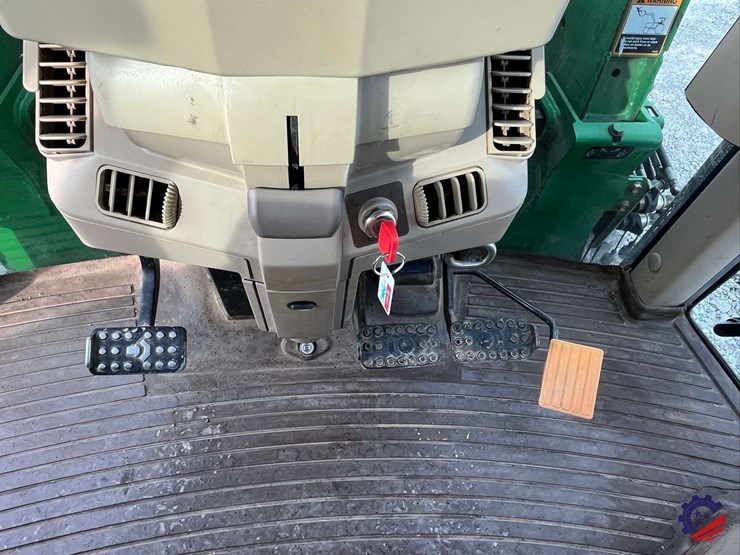 john-deere-6420-image-67