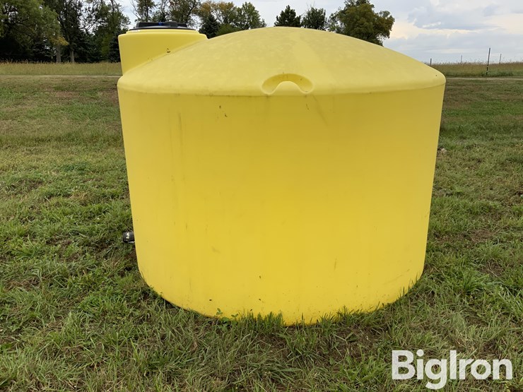 1550-gal-liquid-tank-image-8