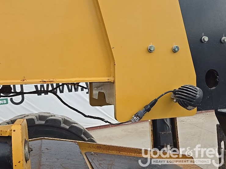 2019-caterpillar-tl1255d-image-73