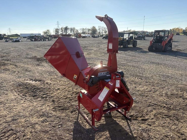 tar-river-implements-bwc-040ec-wood-chipper-image-4