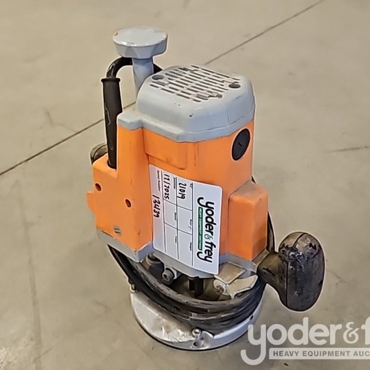 Chicago Electric 37793, 2.5 HP Plunge Router, Corded