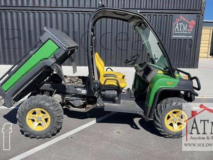 john-deere-gator-xuv-825i-image-2