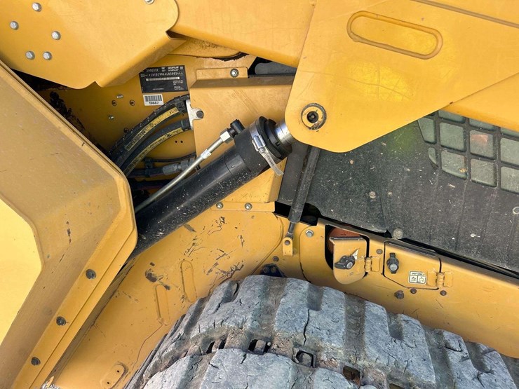 2019-caterpillar-299d3-xe-image-20