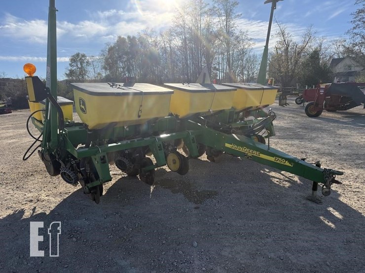 2005-john-deere-1750-image-3