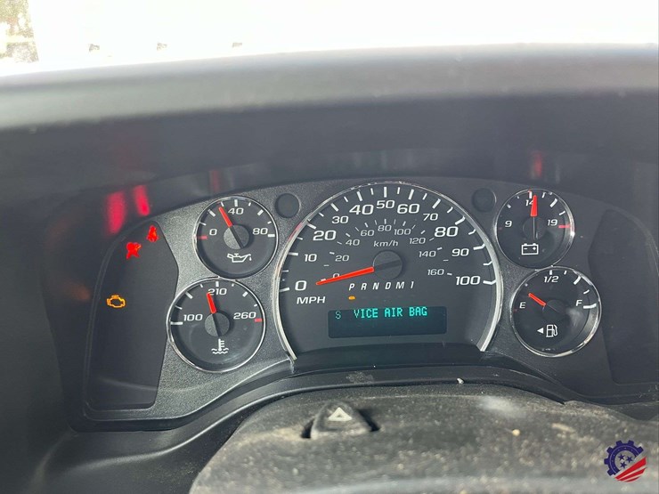 2012-chevrolet-express-van-image-63