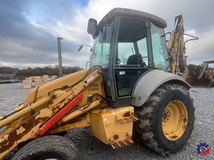 new-holland-575e-image-20