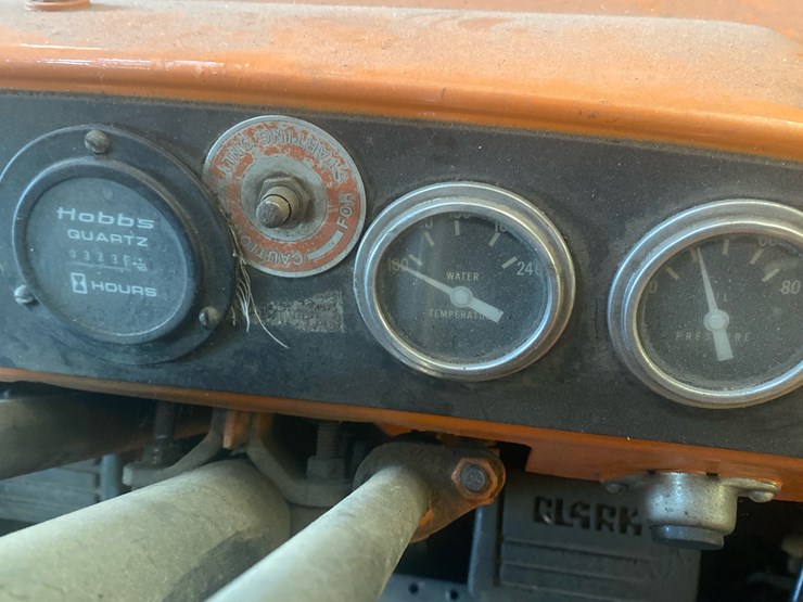 #52-•-clark-lp-solid-tire-fork-lift-8,000-lb-image-5