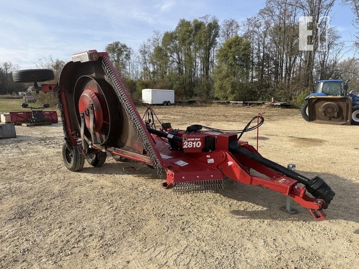 bush-hog-2810-image-3